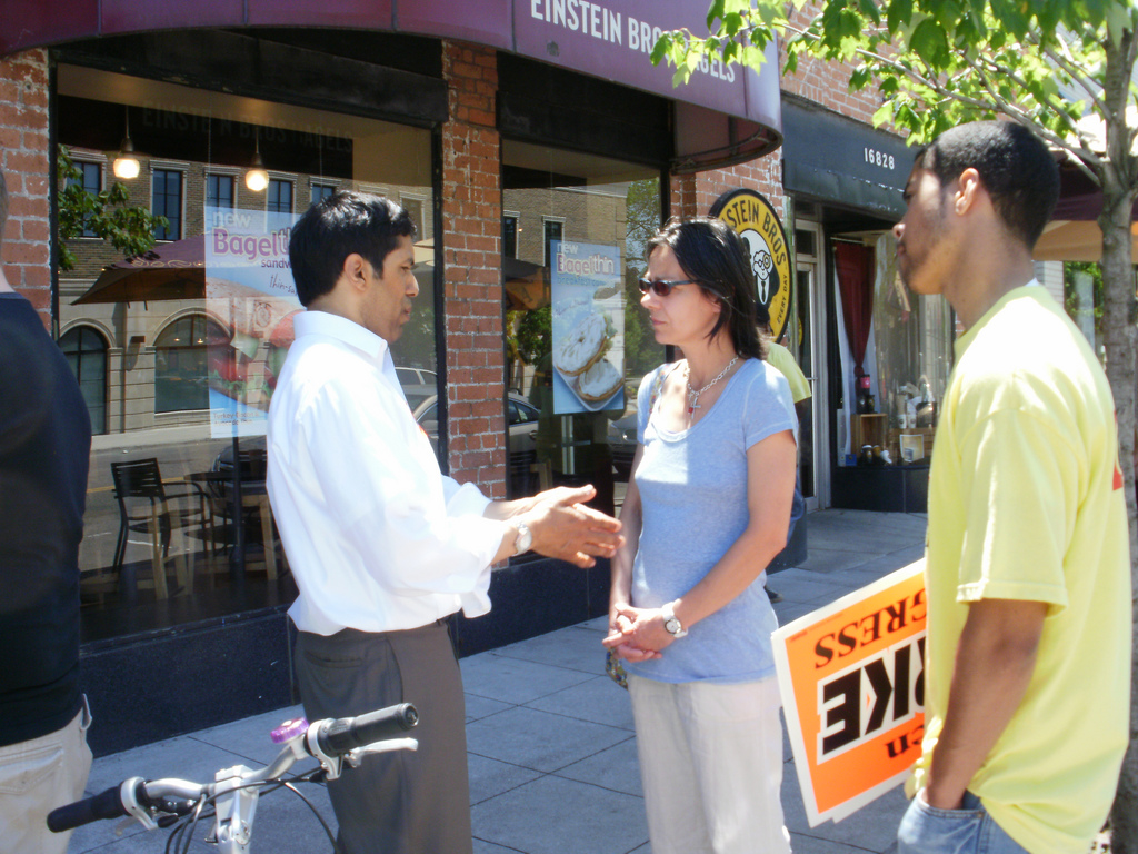 Hansen_Clarke_with_voters_