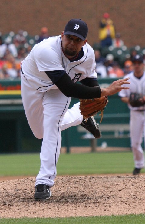 Joel_Zumaya_lead_shot