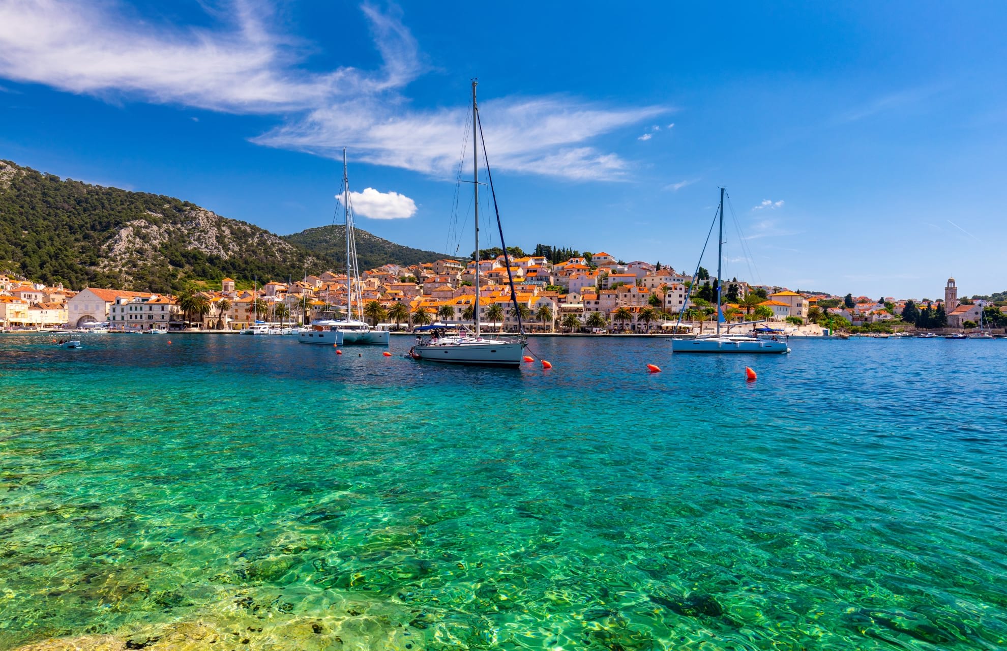 island hopping cruise in croatia