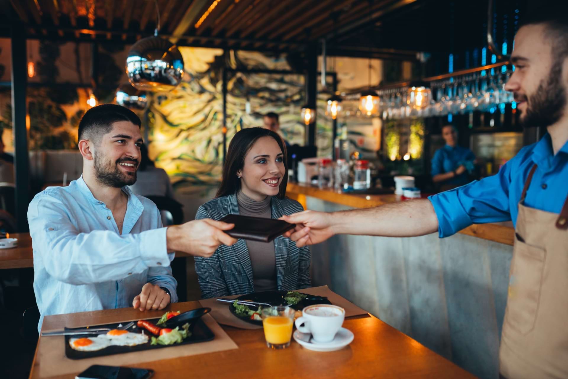 Mastering tipping etiquette in Croatia An essential guide for American