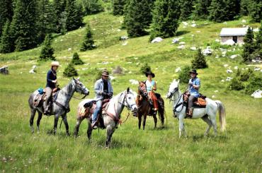 Auf einem Pferd durch das Velebit-Gebirge - Ihre perfekte Cowboy-Woche auf dem Via Dinarica