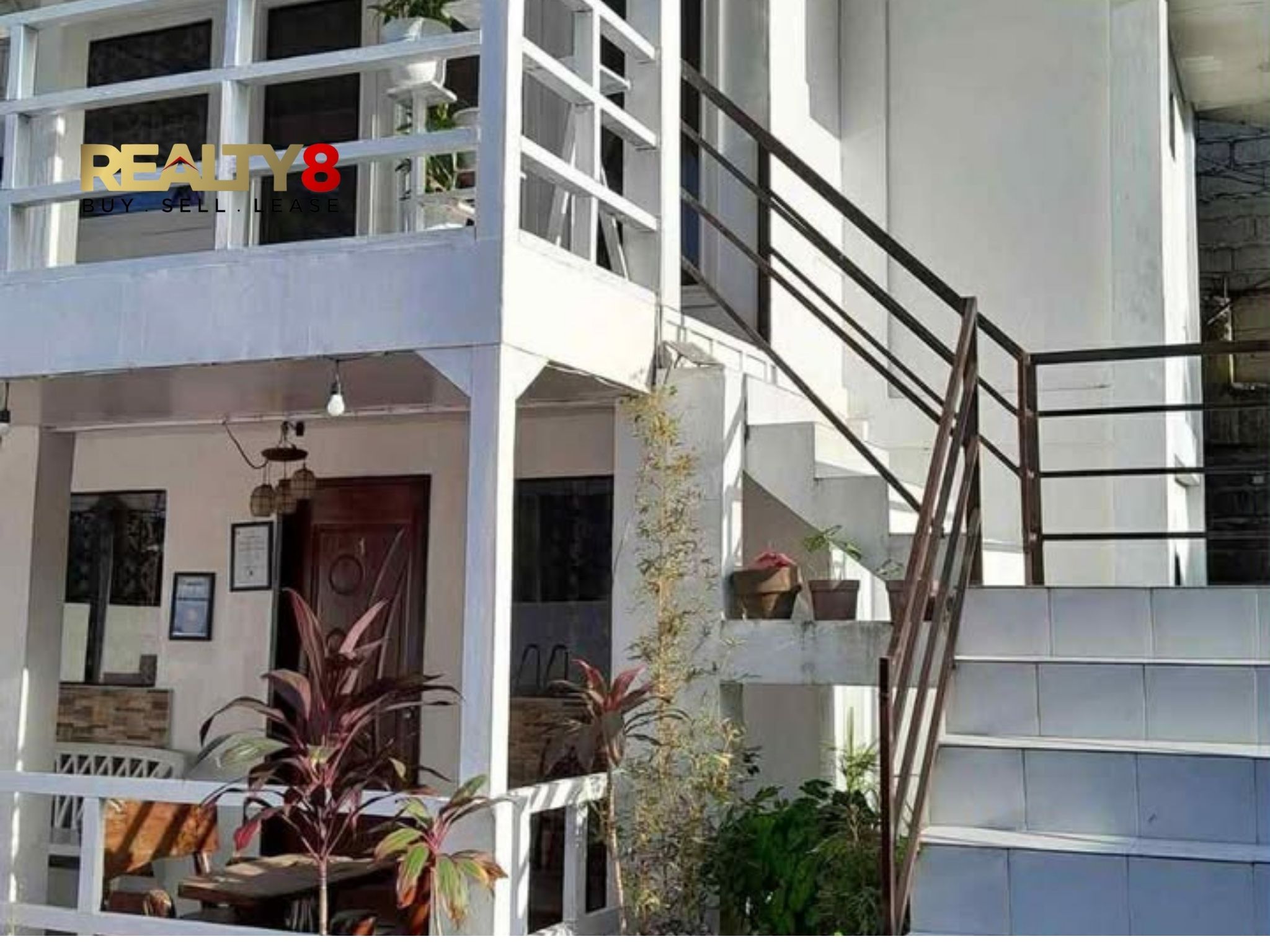 𝘽𝙚𝙖𝙘𝙝 𝙃𝙤𝙪𝙨𝙚 𝙞𝙣 𝘿𝙖𝙫𝙖𝙤