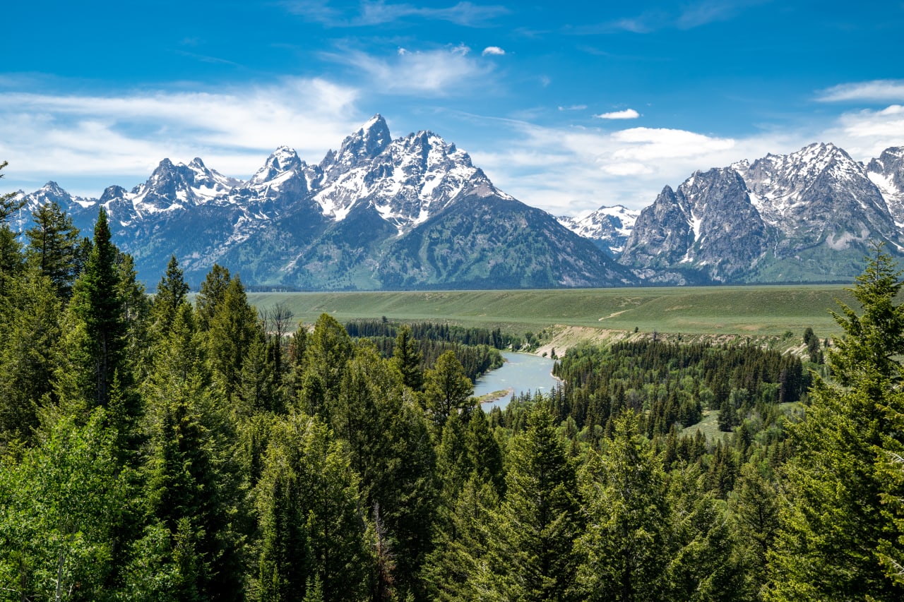 Best Time To Visit Jackson Hole, WY 2024 - Weather & Things to Do