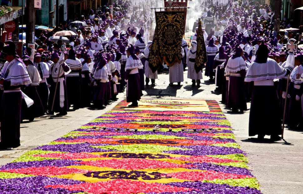 Semana Santa (Holy Week) in Antigua 2019, Guatemala Dates & Map