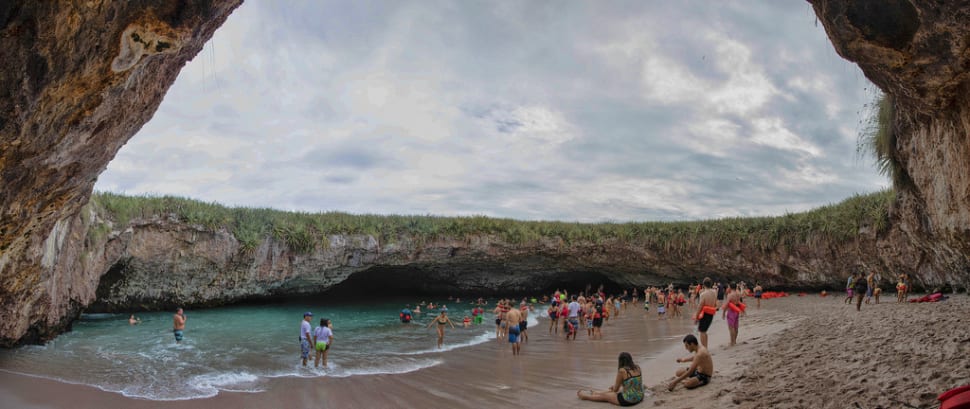 Best time to see The Hidden Beach (Playa Del Amor) in Mexico