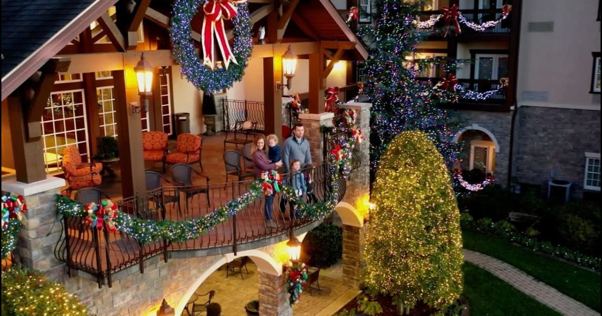 Gatlinburg Restaurants Open Christmas Day 2022 New Year's Eve 2022-2023 In Gatlinburg, Tn - Dates