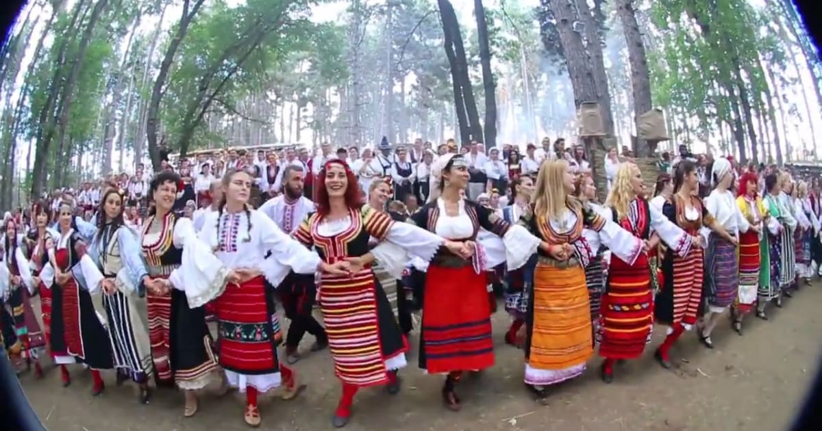 Zheravna Festival of National Costume