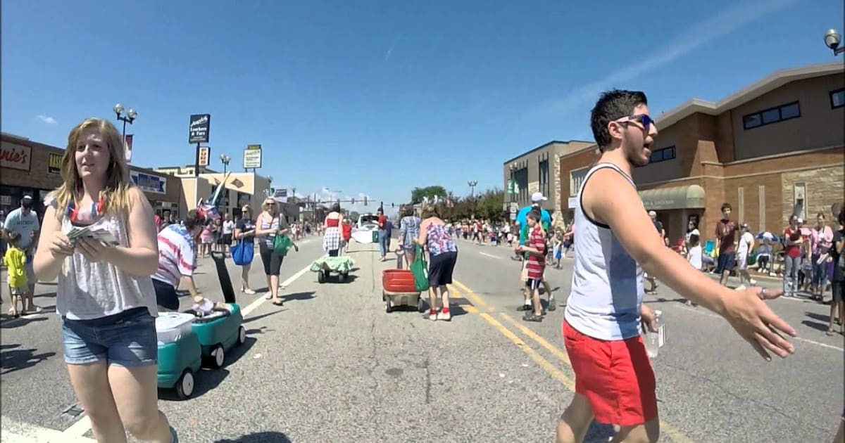 Oak Lawn 4th of July Parade & Fireworks 2022 in Illinois Dates