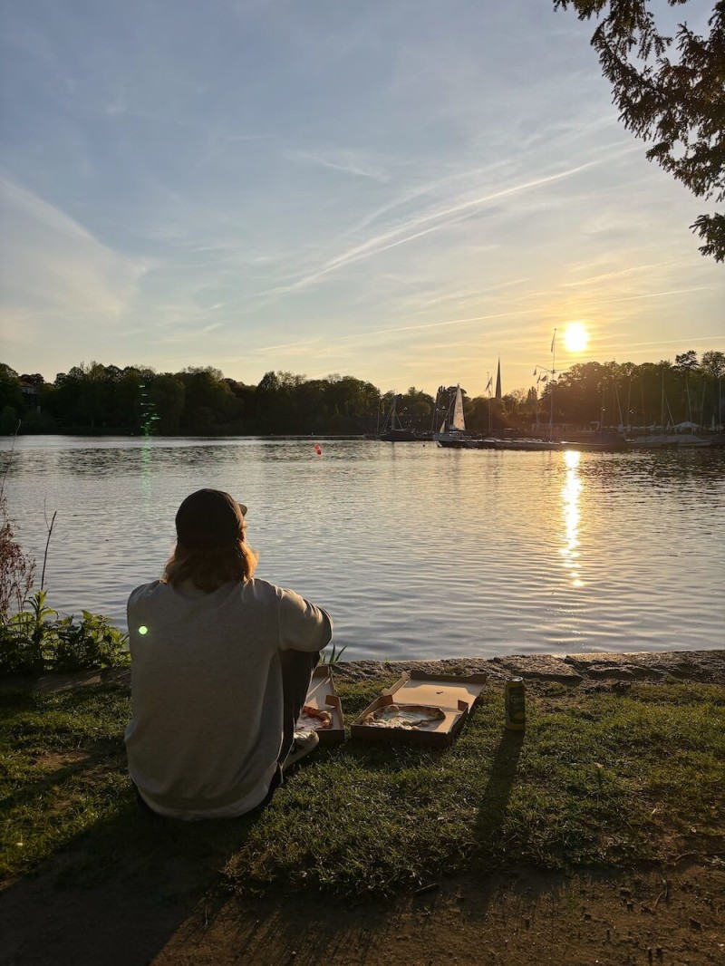 Harry at the Alster