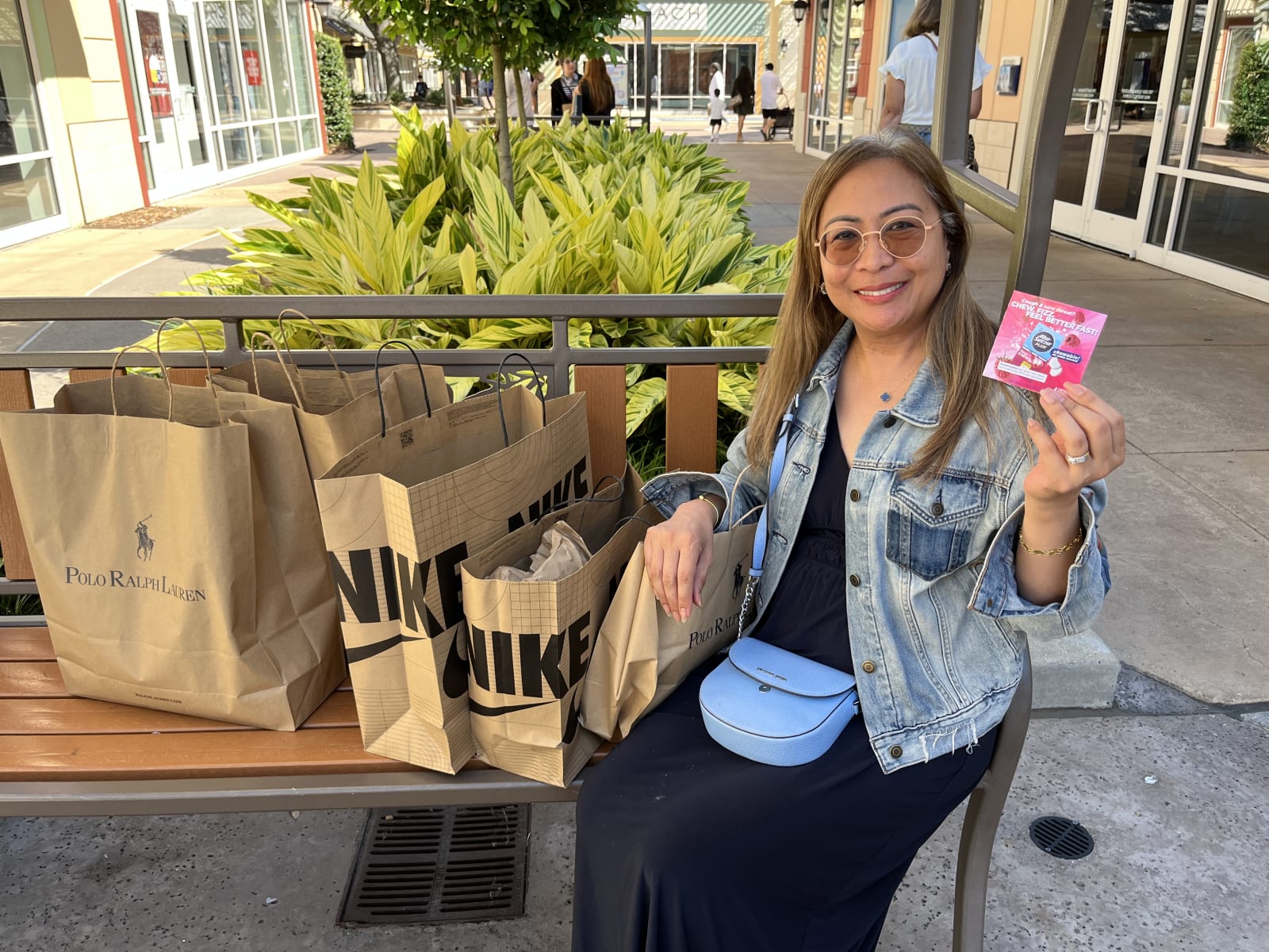 Alka-Seltzer at Tanger Outlets Houston