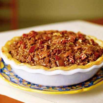 Classic Crunchy Caramel Apple Pie with Pecan Crumb Topping