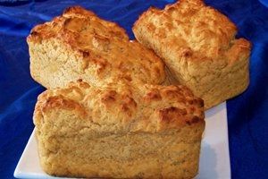 Easy Homemade Beer Bread Recipe - Versatile & Delicious