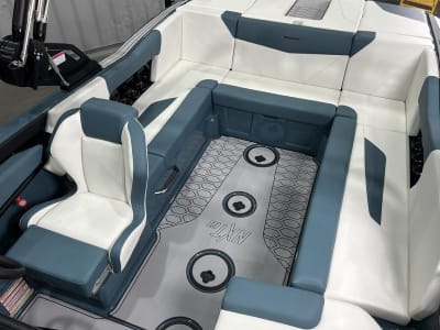 2025 Mastercraft  NXT 22 *LAKE POWELL LOCATION* Watersport Package Included rental photo 5