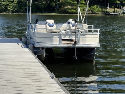 Bass Buggy rental photo 6