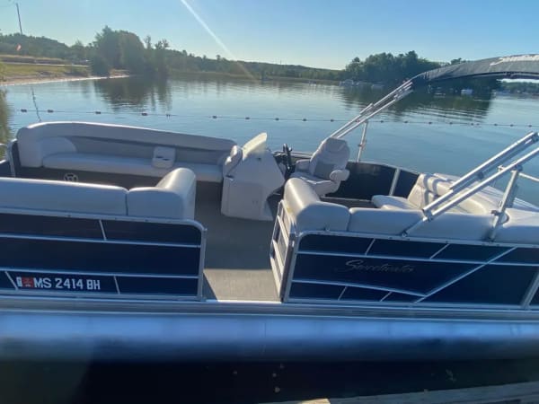 Big fun on Sebago - 11-12 Passenger Pontoon Boat rental at Norway lake 