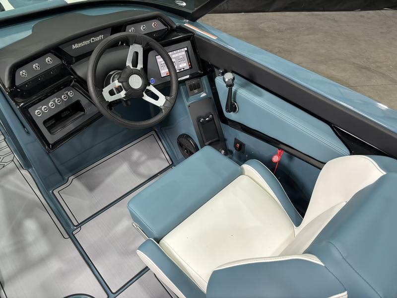 2025 Mastercraft  NXT 22 *LAKE POWELL LOCATION* Watersport Package Included Boat rental - image 4 of 7