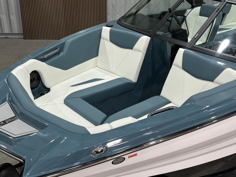 2025 Mastercraft  NXT 22 *LAKE POWELL LOCATION* Watersport Package Included Boat rental - image 7 of 7