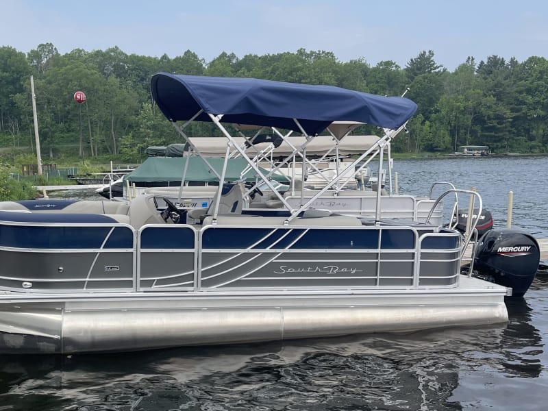 South Bay 22′ Tritoon CRUISE (BLUE) - 150 hp Pontoon rental - image 1 of 1