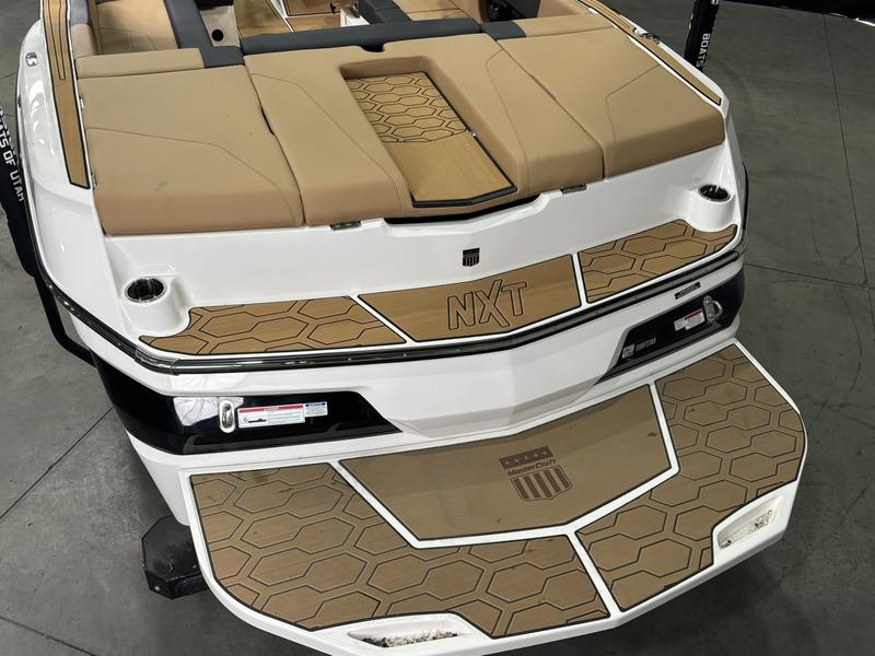 2025 Mastercraft  NXT 23 *LAKE POWELL LOCATION* Watersport Package Included Boat rental - image 4 of 4