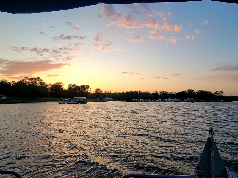 Somerset Houseboat 50' Houseboat (Dock Only) Houseboat rental - image 13 of 13