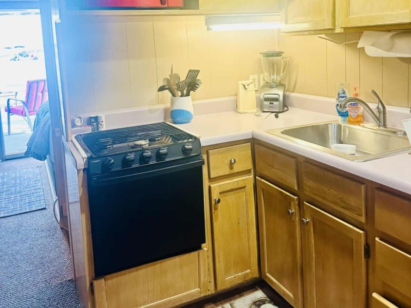 Somerset Houseboat 50' Houseboat (Dock Only) Houseboat rental - image 3 of 13