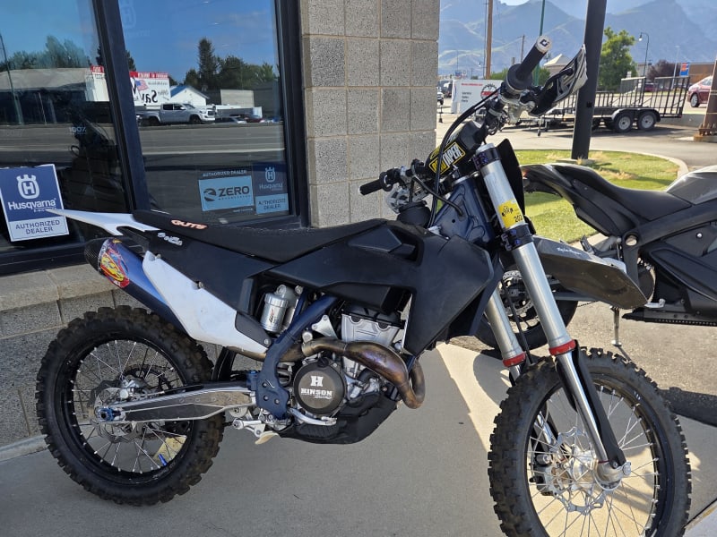 FC 350 race bike Gas Dirt bike rental - image 1 of 2