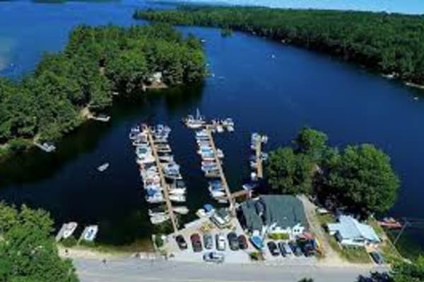 Thompson Lake public launch (South end) 