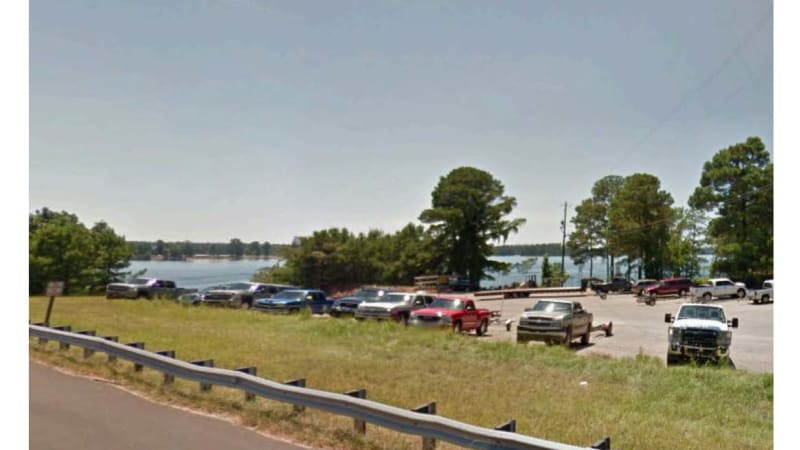 Deliver to Kowaliga Boat Ramp on Lake Martin rental location at Lake Jordan Boat Rentals