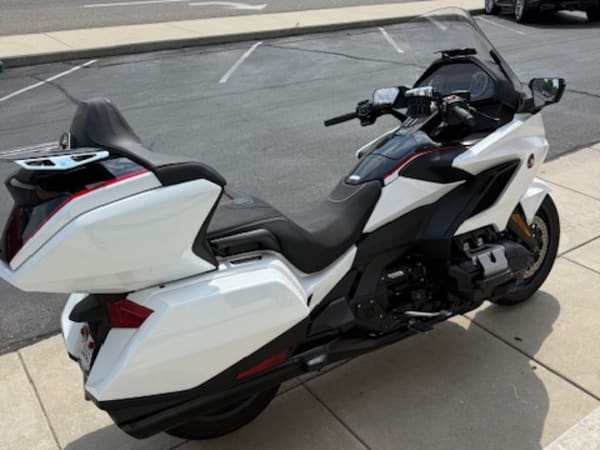 Honda GL1800 - 1833 Opposed Flat six Cylinder