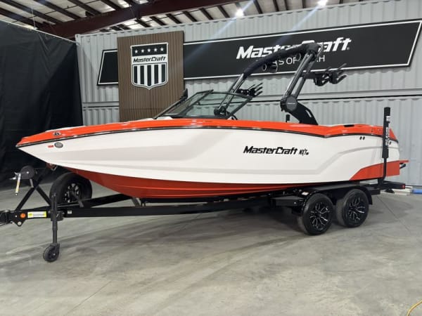 Spacious, powerful Mastercraft lake boat - Boat rental at Spanish Fork, Utah