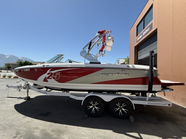 2013 Mastercraft X25