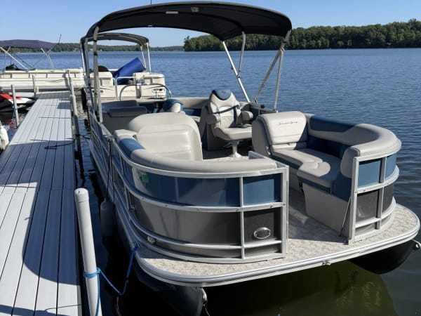 South Bay 22' Pontoon Turquoise (CRUISE) - 115 hp