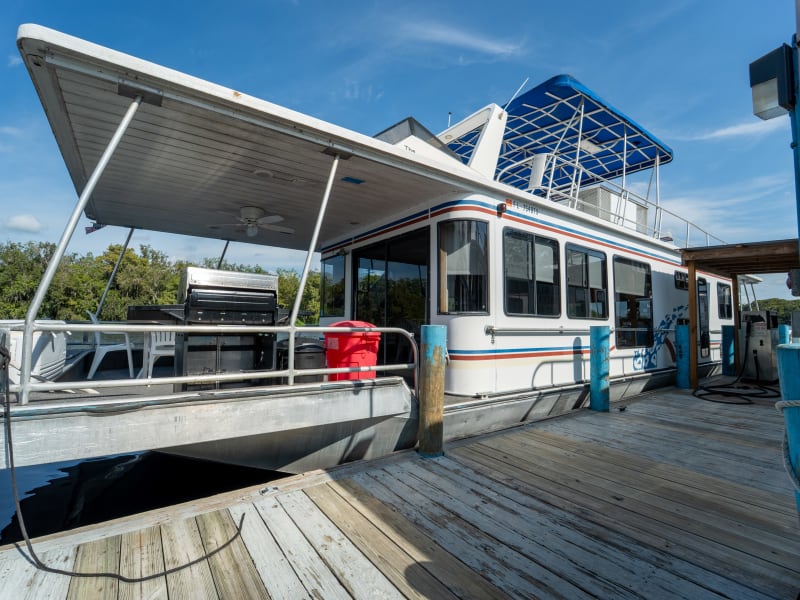 60' 10 Sleeper Silver Glen (#3) Houseboat rental - image 21 of 22