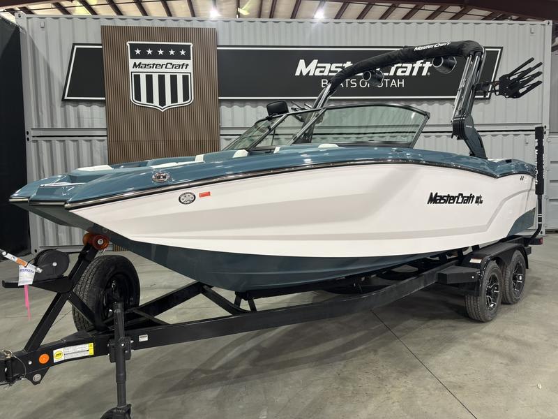 2025 Mastercraft  NXT 22 *LAKE POWELL LOCATION* Boat rental - image 1 of 7