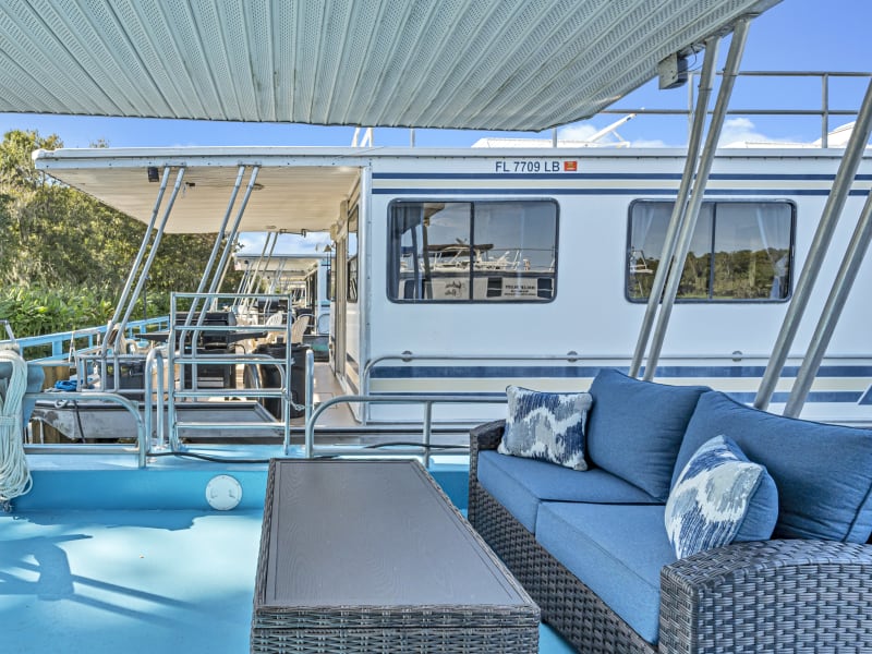 46' 6 Sleeper River Time (#1) Houseboat rental - image 12 of 15