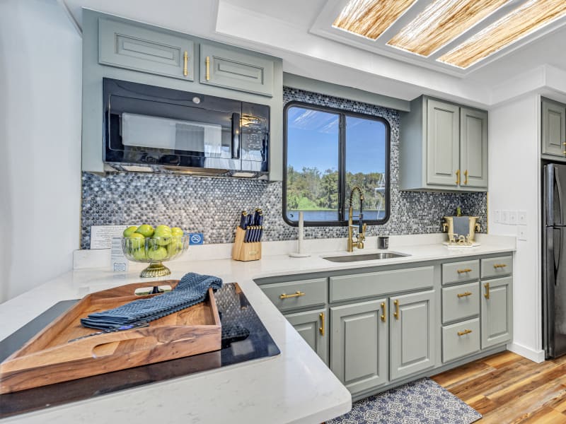 46' 6 Sleeper River Time (#1) Houseboat rental - image 5 of 15