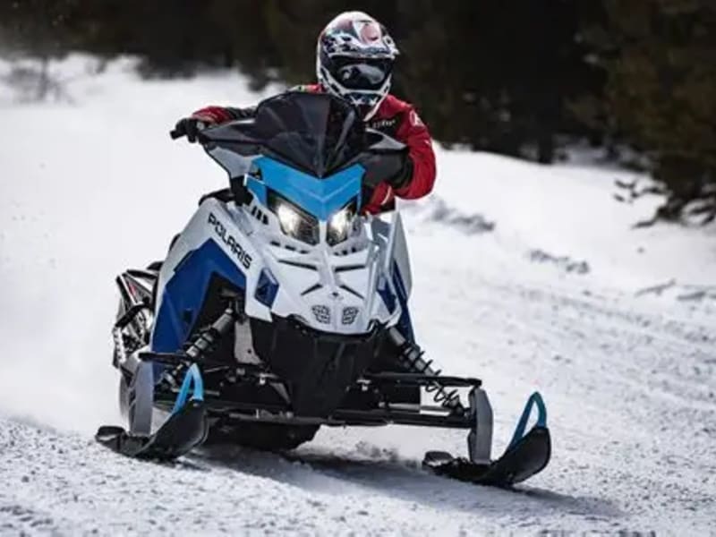 Polaris Indy SP 137" - 650 CC Single Rider Snowmobile rental - image 1 of 1