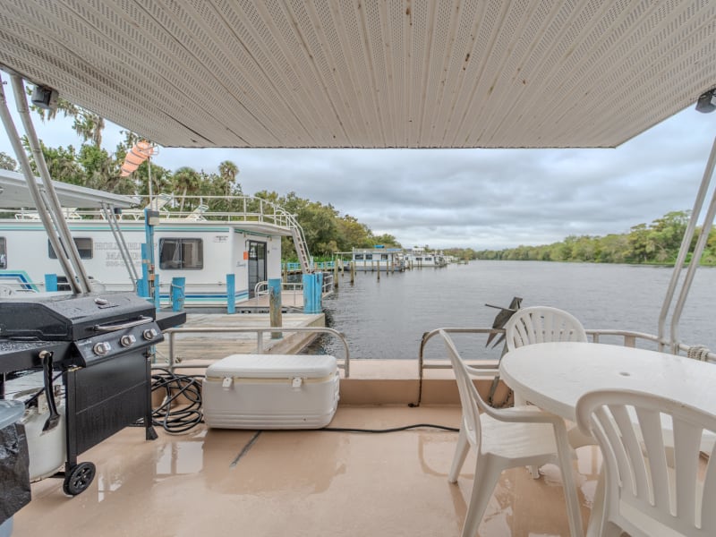 46' 6 Sleeper Marlin (#7) Houseboat rental - image 15 of 18