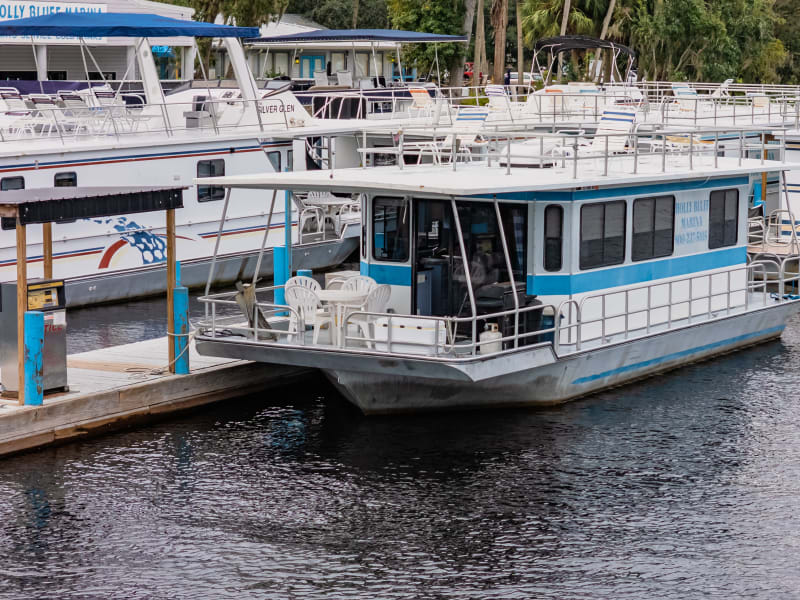 38' 4 Sleeper Catfish Bend (#10) Houseboat rental - image 3 of 16