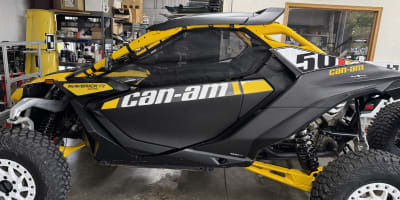 Can-Am Maverick R XRS - 1000 CC
