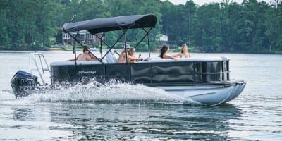 Bentley 22 Foot Premium Pontoon - 140 HP
