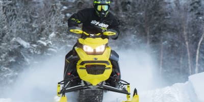 Ski Doo Renegade Adrenaline R 137" - 600 CC