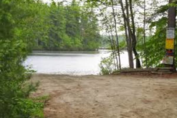 Hancock pond 