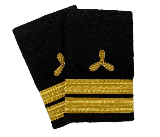 Distinctions 2 Stripe Gold 2. Machinist (Sea)