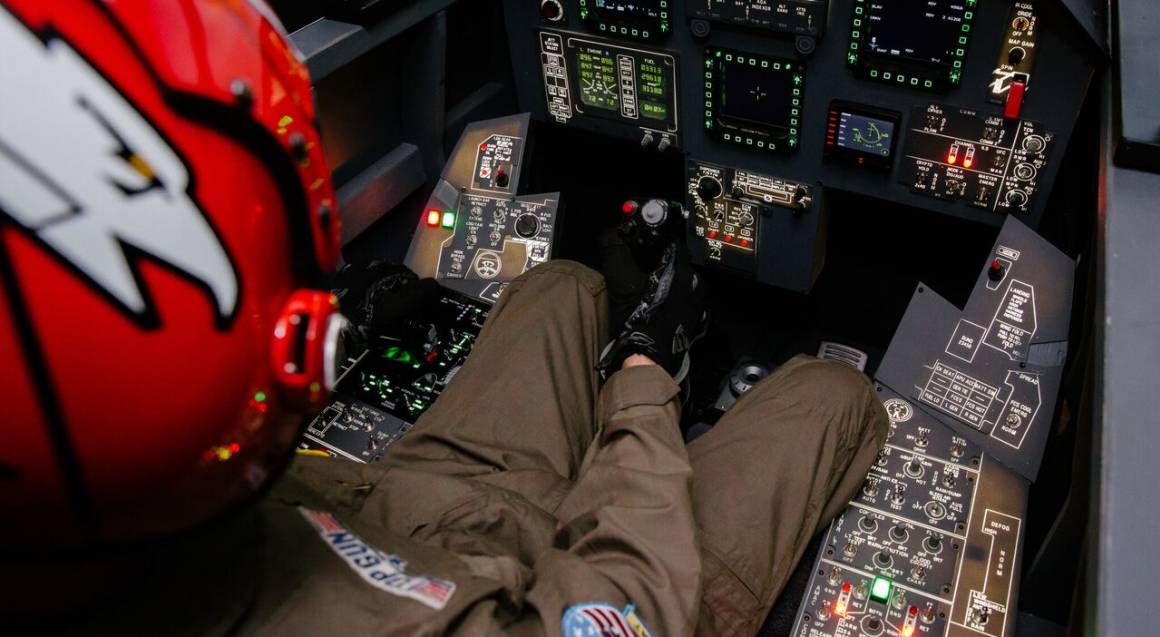 F/A18 Jet Flight Simulator Experience 60 Minutes