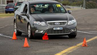 Race Car Driving - Driving Experiences - RedBalloon