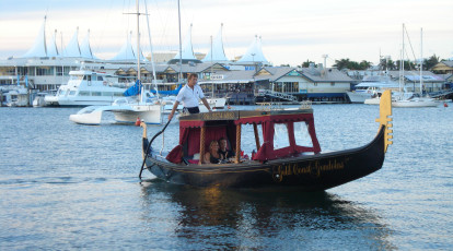 Romantic Gondola Dinner Cruise with Sparkling - For 2