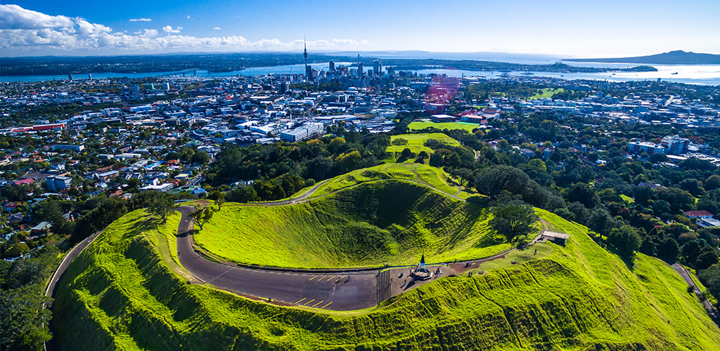 things to do in auckland redballoon