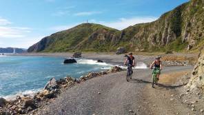 Cycle tours of New Zealand 