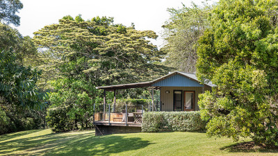 Rainforest villa with a covered deck in Maleny, Sunshine Coast hinterland
